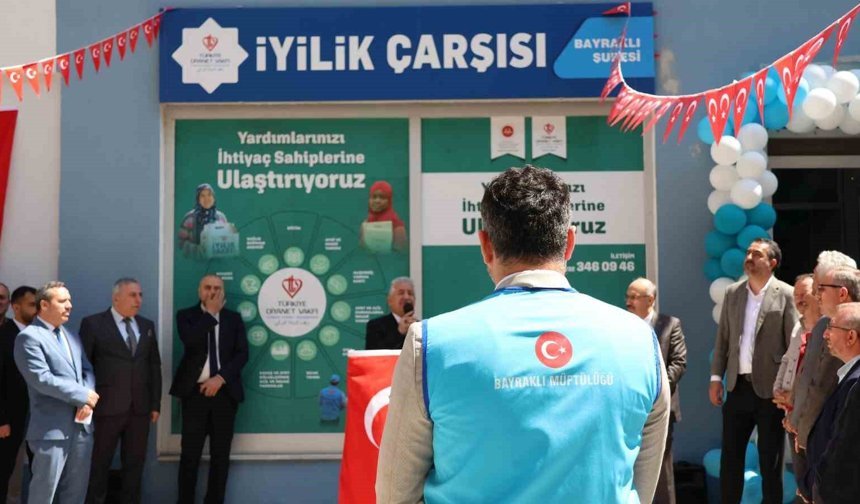 İzmir'in ilk 'İyilik Çarşısı' Bayraklı'da kapılarını açtı