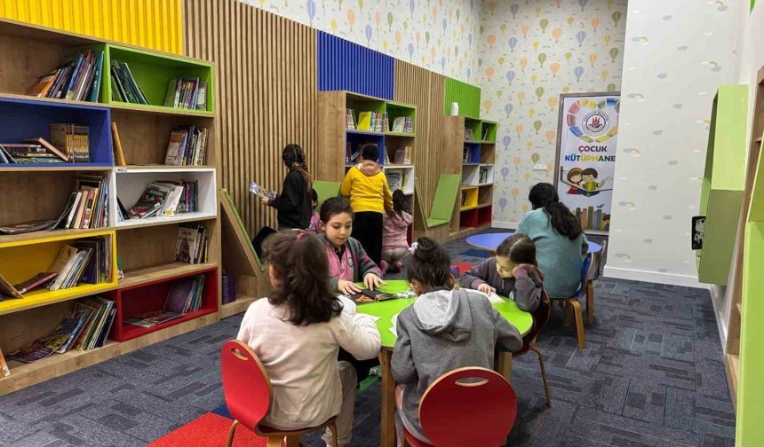 Kağıthane'de gençler için kültürel ve sportif faaliyet programları sürdürülüyor