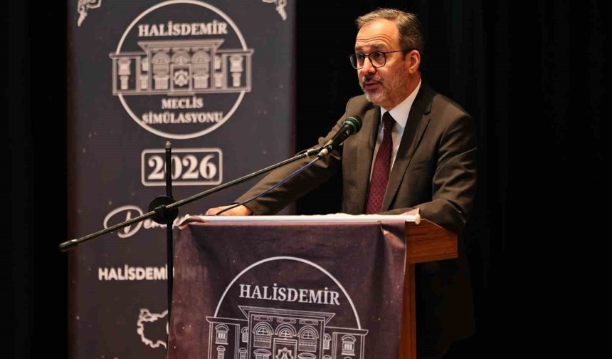 Kasapoğlu: 'Demokrasi; fikrin, sözün ve düşüncenin ağırlığına duyulan saygıdır'