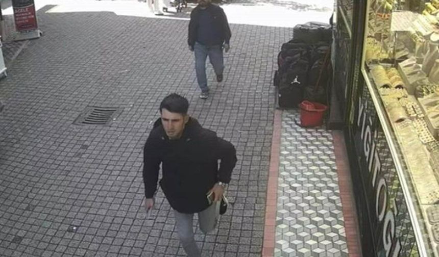 Kendisini polis olarak tanıtıp kuyumcuyu soyan zanlı tutuklandı