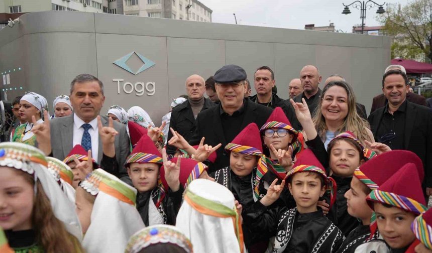 MHP Genel Başkan Yardımcısı Topsakal: 'Avrupa Türklerle iyi geçinmek zorunda'