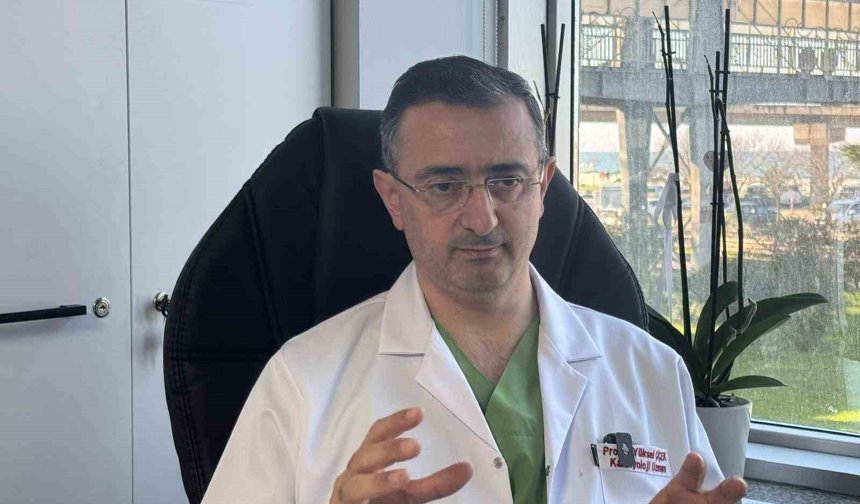 Prof. Dr. Yüksel Çiçek: 'Kalp krizinde ilk 1 dakika hayat kurtarıyor'