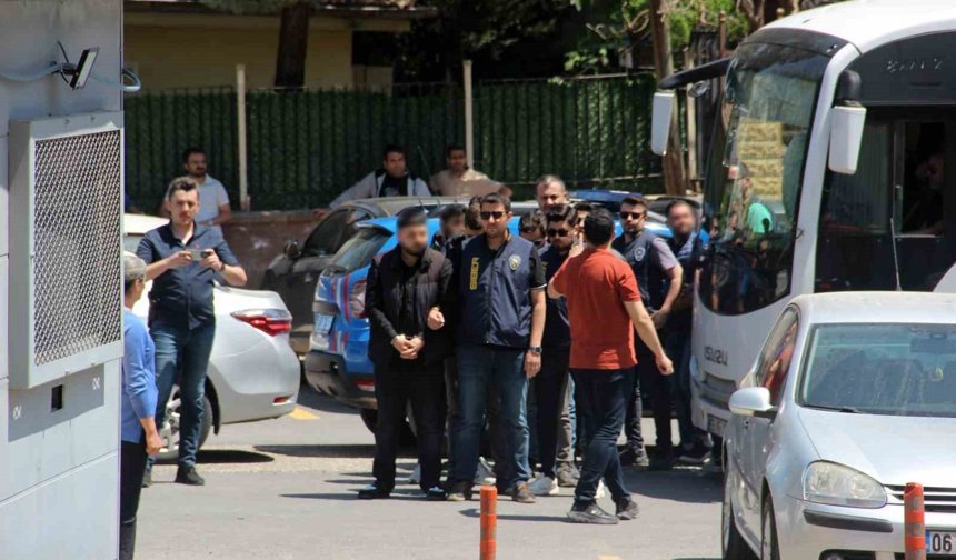 Şanlıurfa merkezli 11 ilde siber dolandırıcılık operasyonu: 42 gözaltı
