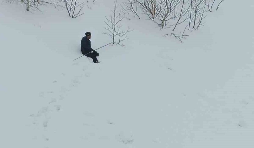 Uzman ekipten çığ bölgesinde inceleme: 95 gündür kayıp çoban için arama şartları oluşmadı