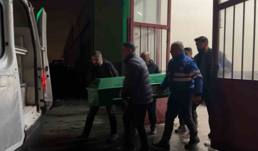 Arkadaşının müdahalesiyle kurtarılmıştı, 8 ay sonra canına kıydı