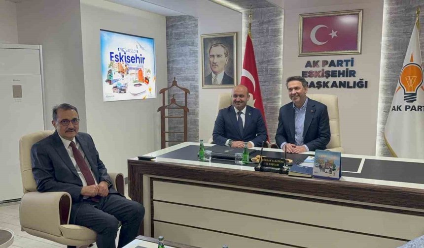 Bakan Bayraktar: '600 milyon dolarlık yatırım olacak, bin 500'e yakın yeni istihdamı Eskişehir'imize kazandırzacağız'