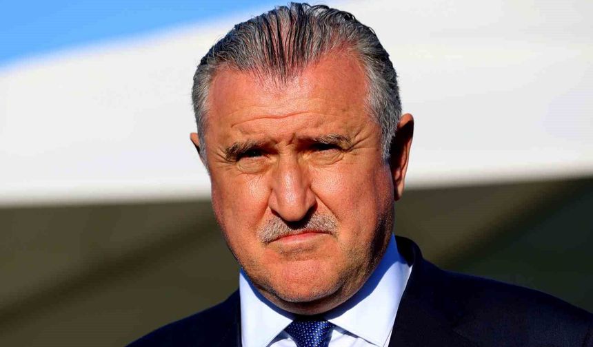Bakan Osman Aşkın Bak: 'Milli takımımız Dünya Kupası'nda çok iyi işler yapacak'