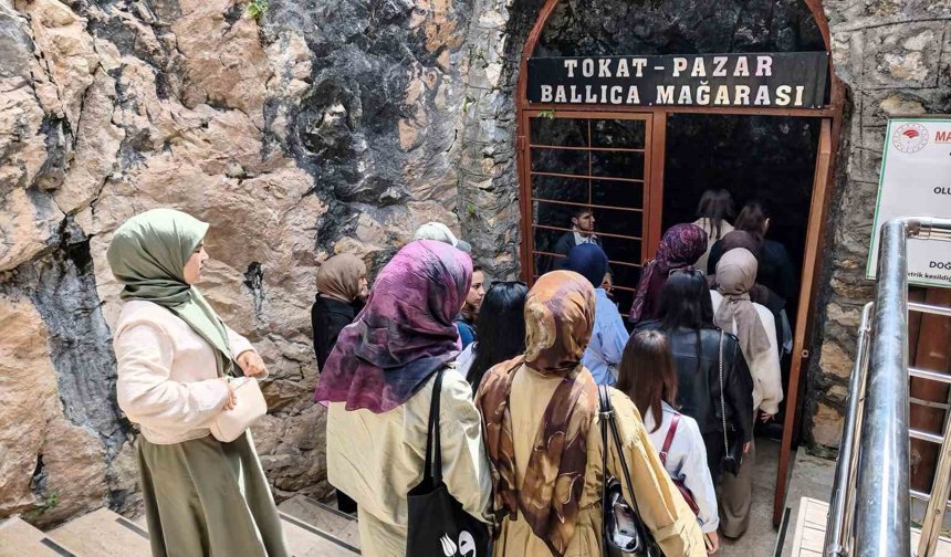 Ballıca Mağarası'ndaki sarkıtlar mest ediyor