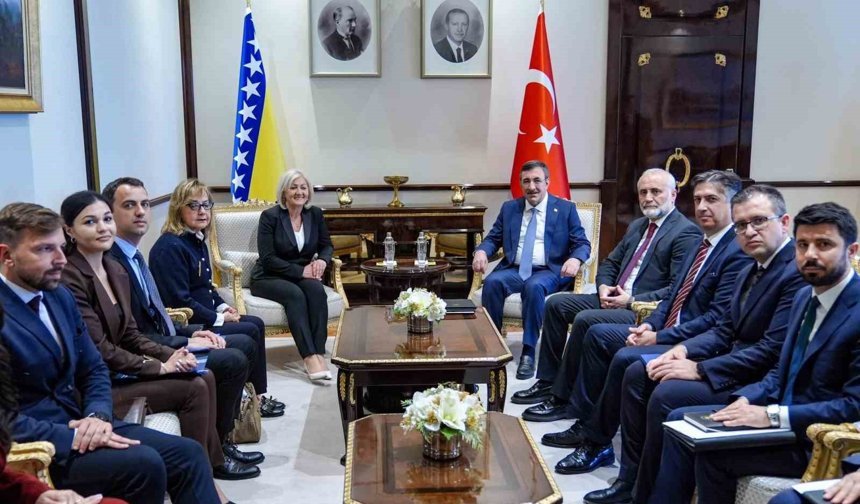 Cumhurbaşkanı Yardımcısı Yılmaz: 'Kardeş Bosna Hersek'in barış, istikrar ve refahı için dayanışma içinde olmaya devam edeceğiz'