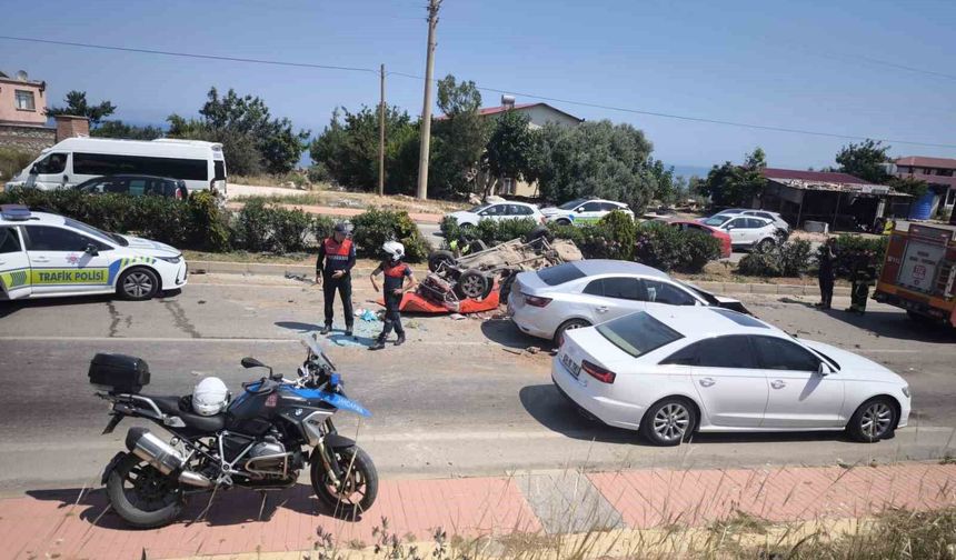 Erdemli'de 4 otomobil birbirine girdi: 1 yaralı