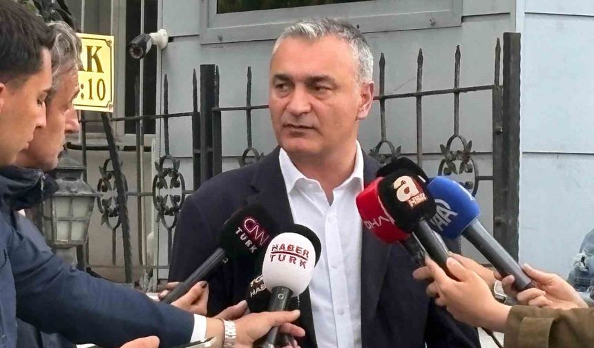 Eski CHP Milletvekili Müslüm Sarı: 'Partinin içi çok harap, gerçekten çok üzücü'