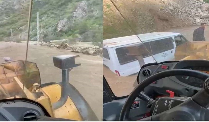 Hakkari'de dere taştı: Yolda mahsur kalan minibüs 3 saatlik çalışmayla kurtarıldı