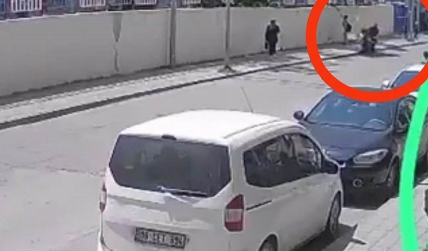 Siirt'te motosikletin çarptığı 10 yaşındaki çocuk ağır yaralandı
