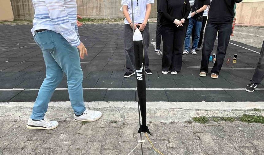 TEKNOFEST'te ikinci olan Artvin Fen Lisesi öğrencileri roket projesiyle bu yıl birinciliği hedefliyor