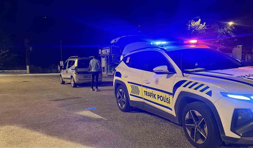 Alkollü yakalanan sürücü 'alkollü değilim' diyerek kendini savundu