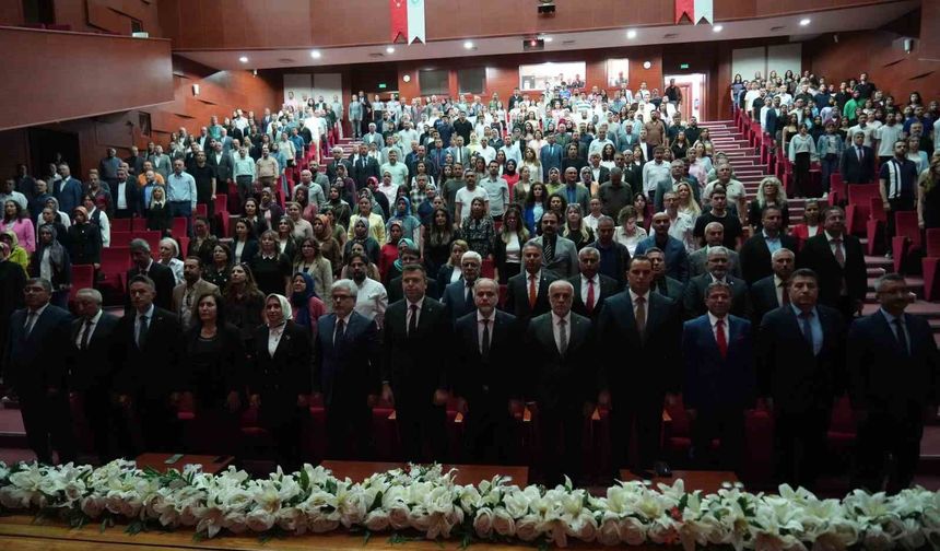 Bakan Yardımcısı Ömer Faruk Yelkenci: 'Bir tarafta beceri örgüsü, diğer tarafta değerler var'