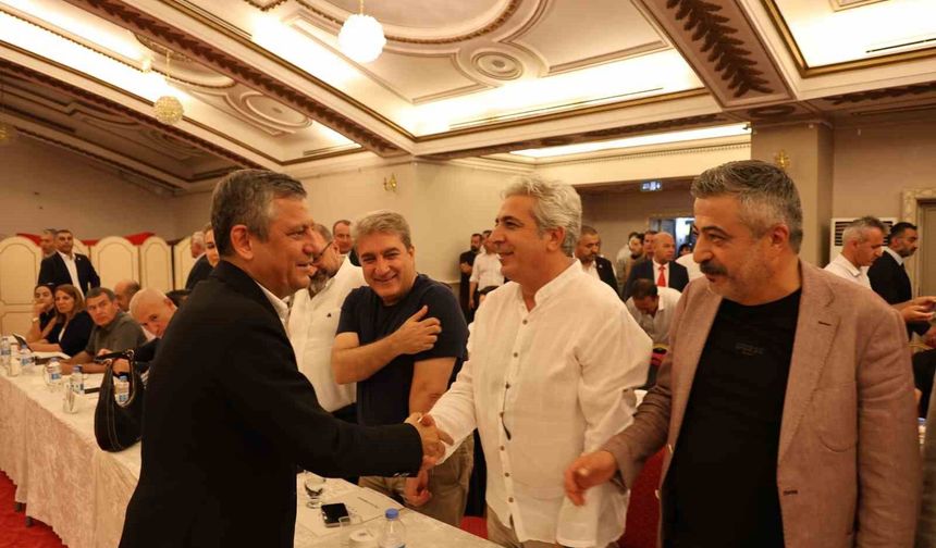 CHP Grup Başkanı Özel: 'Ülkemiz, demokrasimiz, partimiz tarihin belki de en zor günlerinden geçiyor'