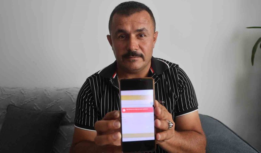 Depremde yaşadığı isim karışıklığıyla sistemde ölü olarak gözüken adam: 'Trafik cezasına gelince yaşıyorum ama bazı şeylere gelince ölüyorum'