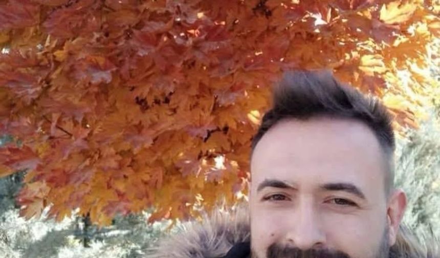 Parkta bıçaklanan şahıs 2 günlük yaşam mücadelesini kaybetti