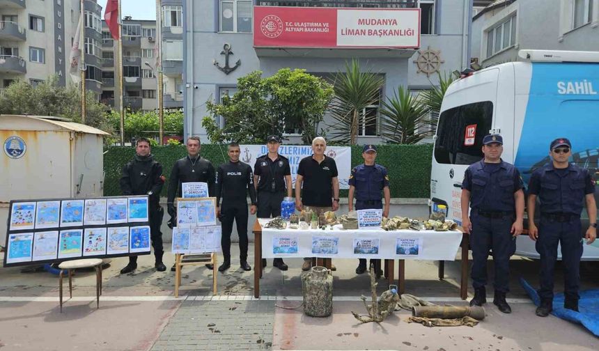 Polis bu kez mavi vatan için temizlik operasyonu yaptı