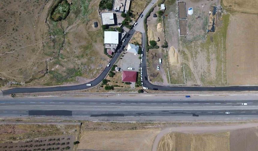 Siirt kırsalında asfalt seferberliği: 3,4 kilometrelik yol tamamlandı