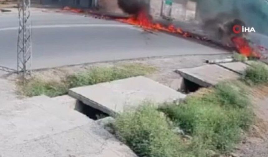 Pakistan'da askeri uçak düştü: 2 ölü