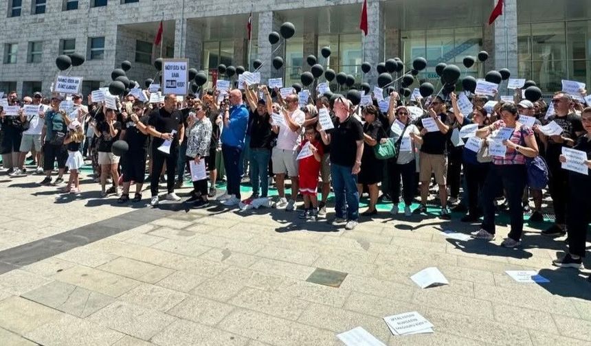 Atış Yapı mağdurlarından açıklama: 'Bedelini vatandaş ödüyor'