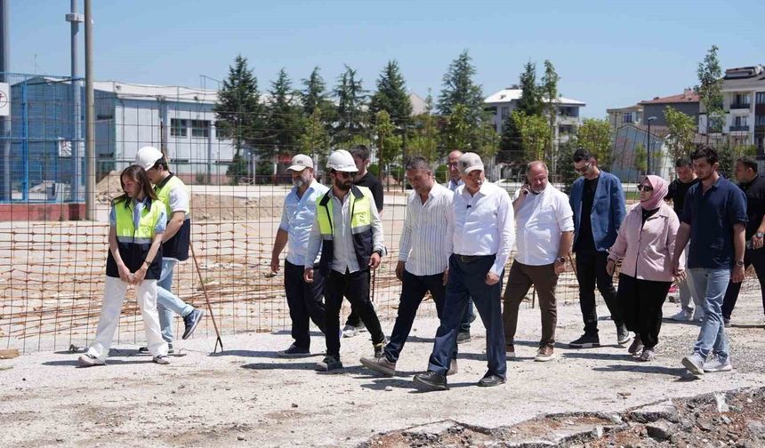 Başkan Özlü'den projelere yakın takip