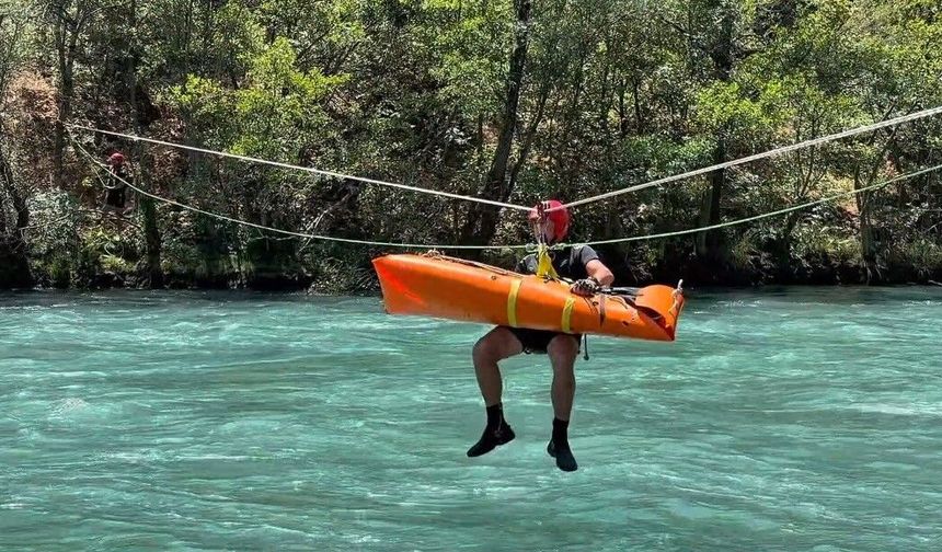 Munzur Çayı'nda SAK ve JAK timlerinden gerçeğini aratmayan kurtarma tatbikatı