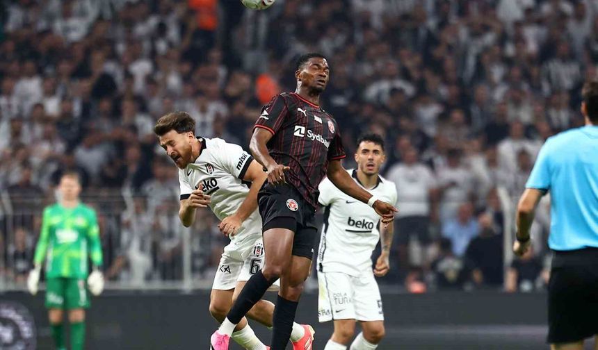 UEFA Avrupa Ligi: Beşiktaş: 0 - Midtjylland: 0 (Maç devam ediyor)