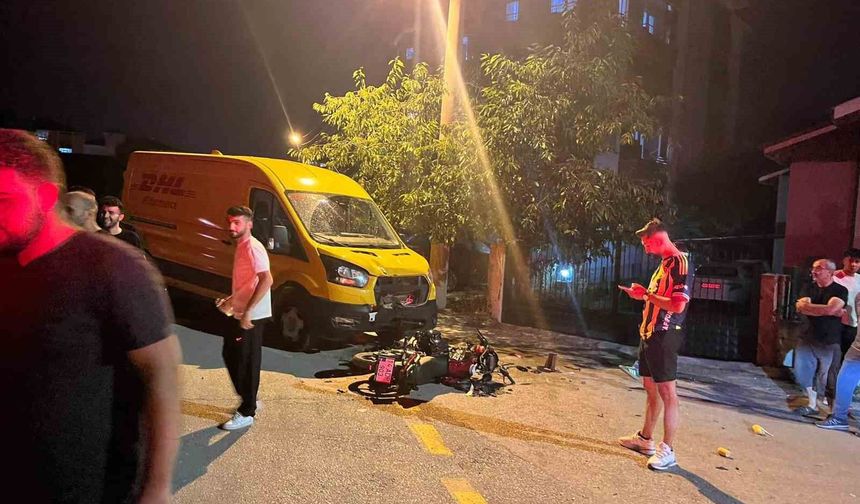 Bolu'da motosiklet ile panelvan çarpıştı: 1 yaralı