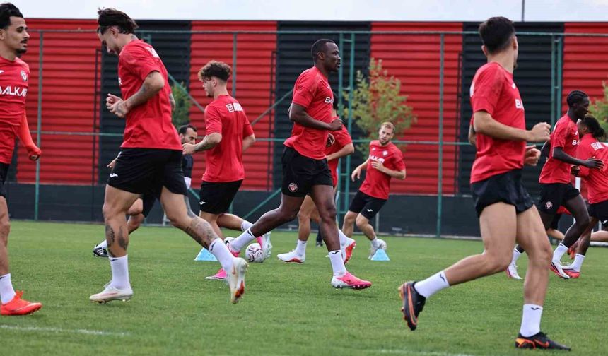 Çorum FK, Beşiktaş mesaisine devam etti
