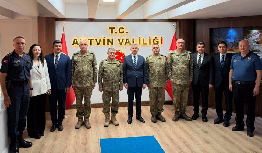 Genelkurmay Başkanı Orgeneral Bayraktaroğlu Artvin'de