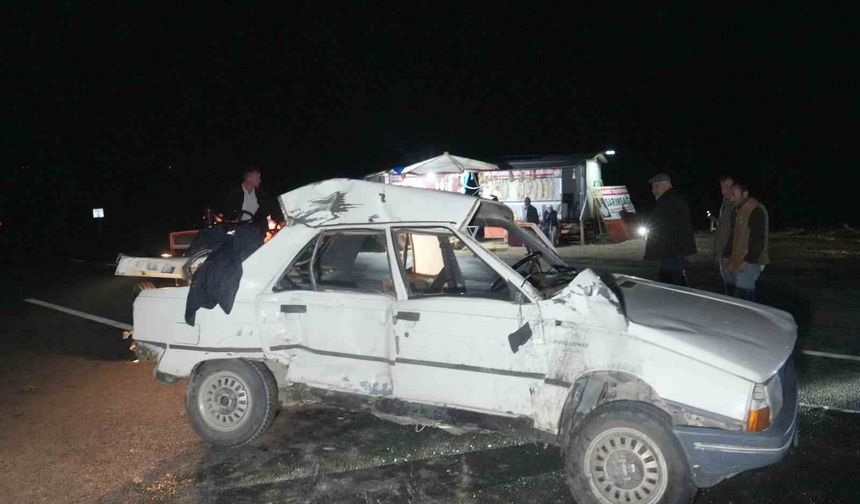 Kastamonu'da tır ile otomobil çarpıştı: Kazada sürücü ile eşi hayatını kaybetti
