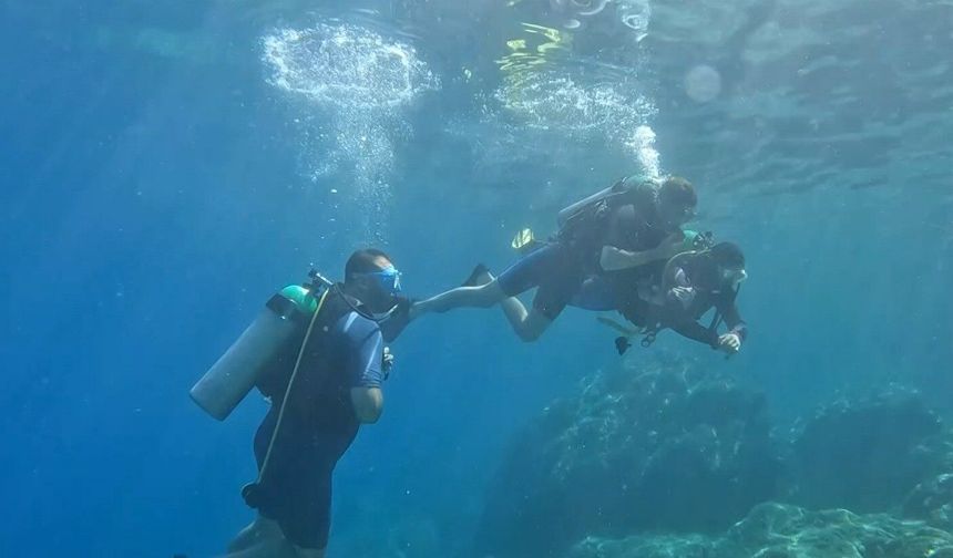 Su altının renkli dünyası, Marmaris'e dalış turizmiyle hayat veriyor