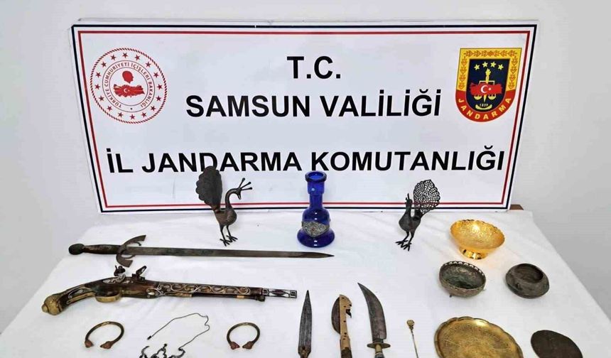 Tarihi eser operasyonu: Tarihi objeler ele geçirildi