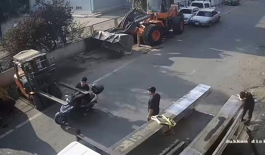 Tekirdağ'da pes dedirten kaza: Motosikletli forkliftin demir ayaklarına çarptı