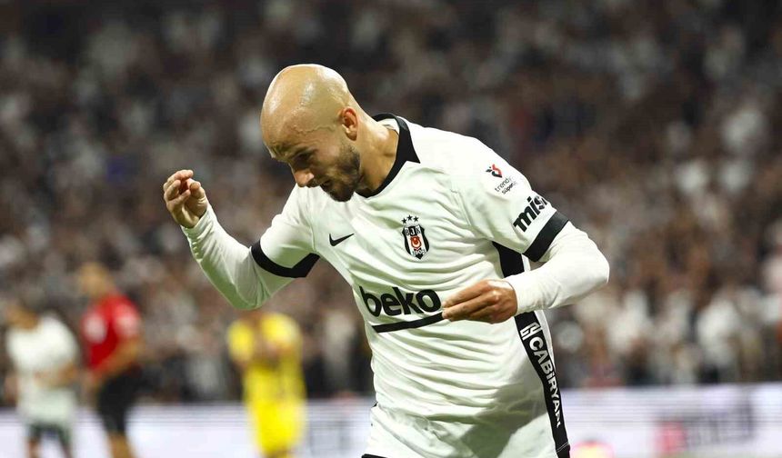 Vaclav Cerny, gollerine devam ediyor