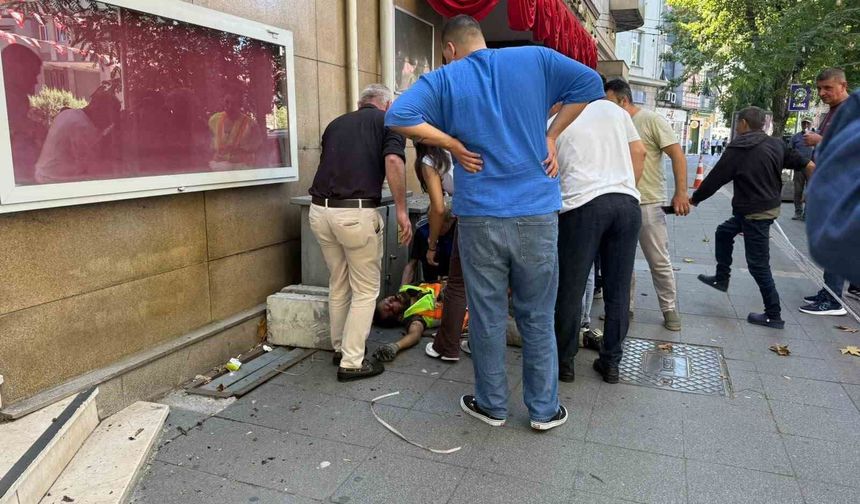 12 metre yükseklikteki çatıdan düşen işçi ağır yaralandı