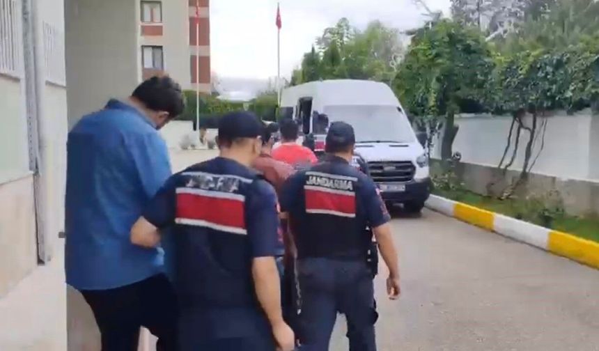 150 milyon liralık para trafiğine 7 ilde operasyon