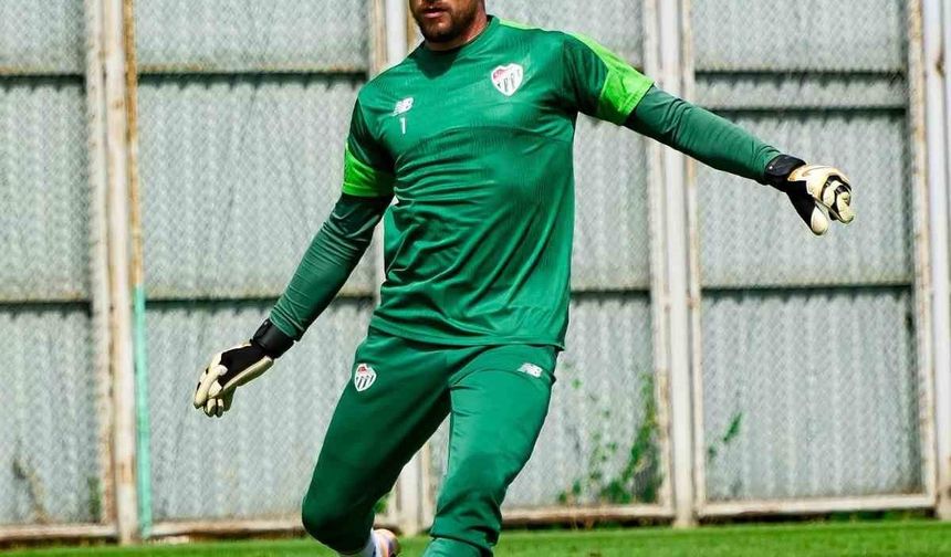 Bursaspor, Manisa FK maçının hazırlıklarına ara vermeden başladı