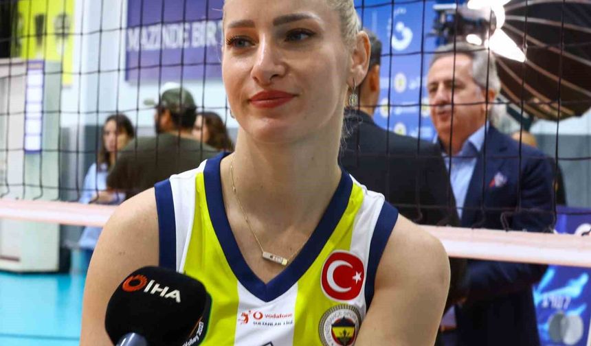 Gizem Örge: 'Kupalarla taçlandıracağımız bir sezon olacağına inanıyorum'