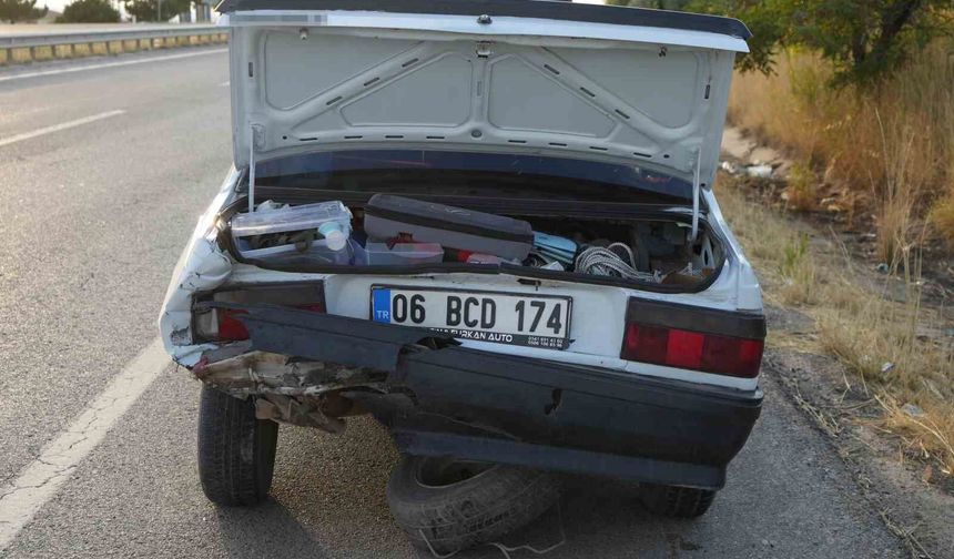 Kırıkkale'de iki otomobil çarpıştı: 4 yaralı