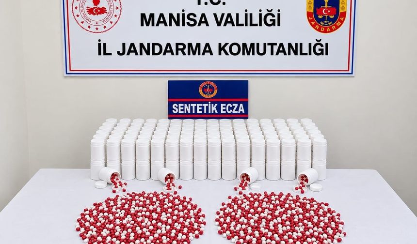 Kırsala gizlediği 12 bin 450 sentetik hapla yakalandı