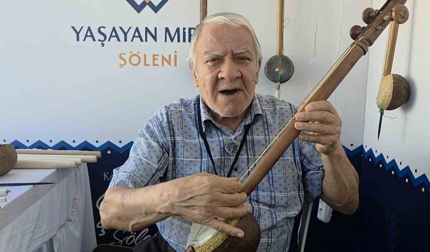 Kütahya'da rebap geleneğini yaşatan son usta: Ahmet Bitirim