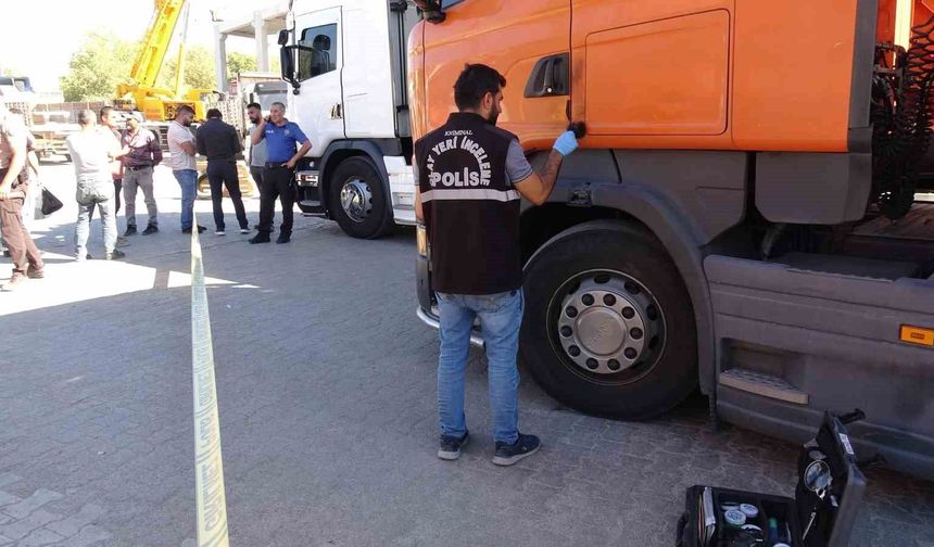 Malatya'da cinayetin azmettiricisi olarak gördüğü akrabasına tırla çarptı: 1 tutuklama
