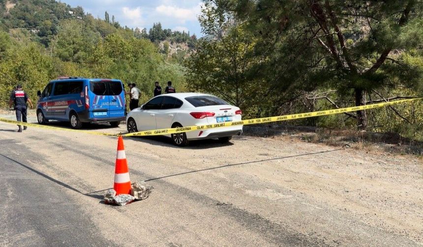 Osmaniye'de otomobil 50 metrelik uçuruma yuvarlandı: 1 ölü, 1 yaralı
