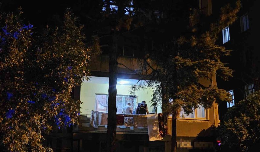 Üvey oğlu tarafından bıçaklanan adam hayatını kaybetti