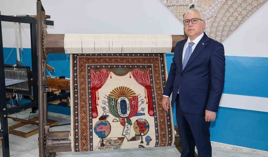 Yetimlerin 104 yıllık emaneti Misak-ı Milli Halısı yeniden dokundu