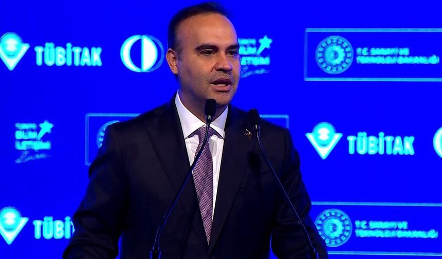 Bakan Kacır: 'Yalnızca bu yılın ilk 9 ayında toplam 9 bin 600 projeye 8,3 milyar lira destek sağladık'